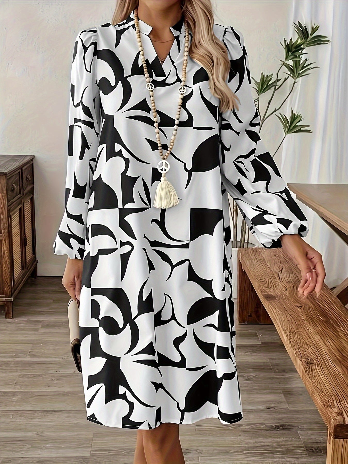 Elegant Geometric V-Neck Midi Dress – Loose-Fit Long Sleeve A-Line Trapeze Hem for Women, Perfect for All Seasons
